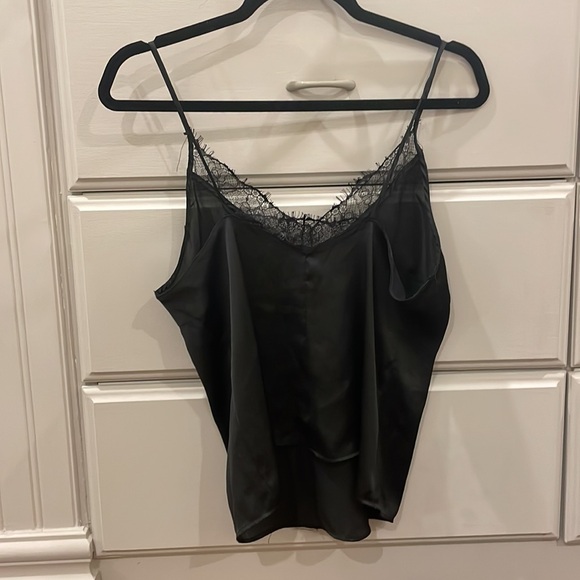 Lace tank top - Picture 2 of 3